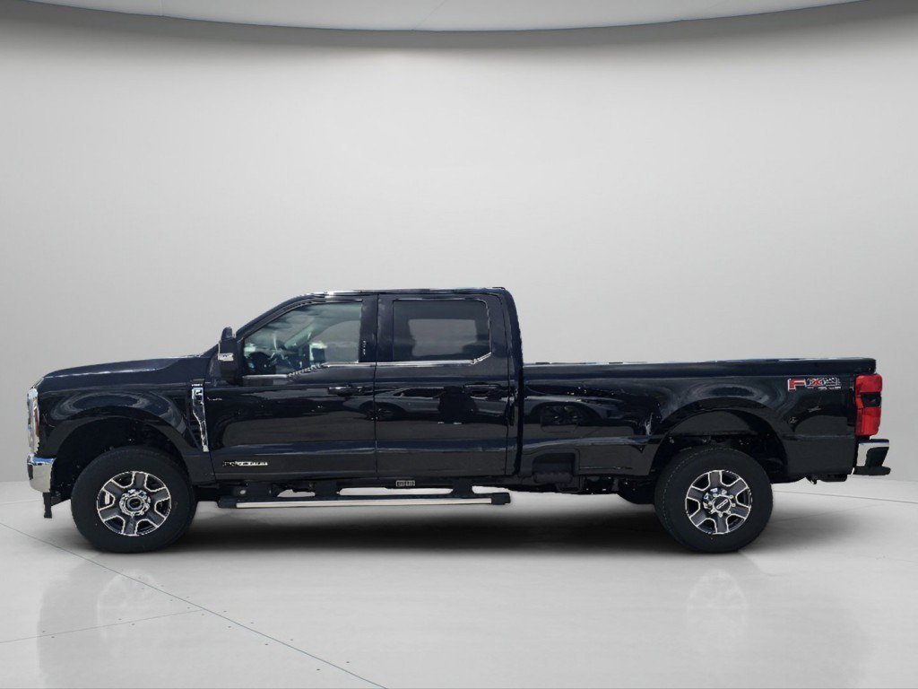 New 2026 Agate Black Metallic Ford LARIAT image 23