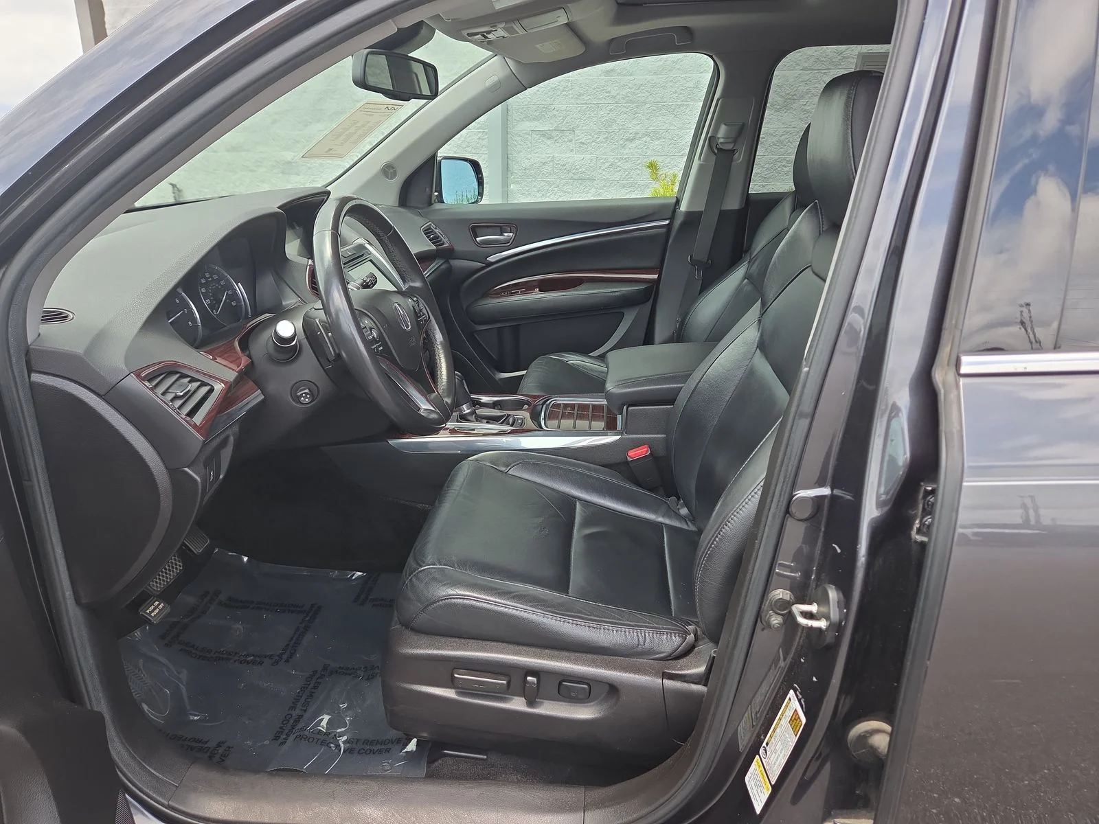 Used 2014 Graphite Luster Metallic Acura 3.5L Technology Package image 9
