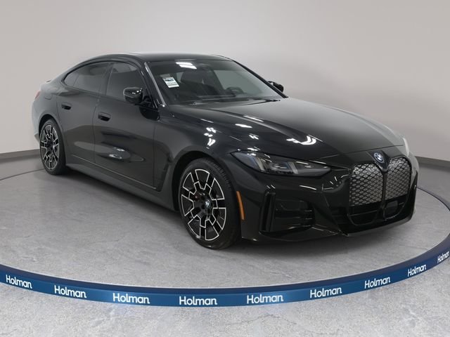 Used 2025 Black Sapphire Metallic BMW xDrive40 image 4