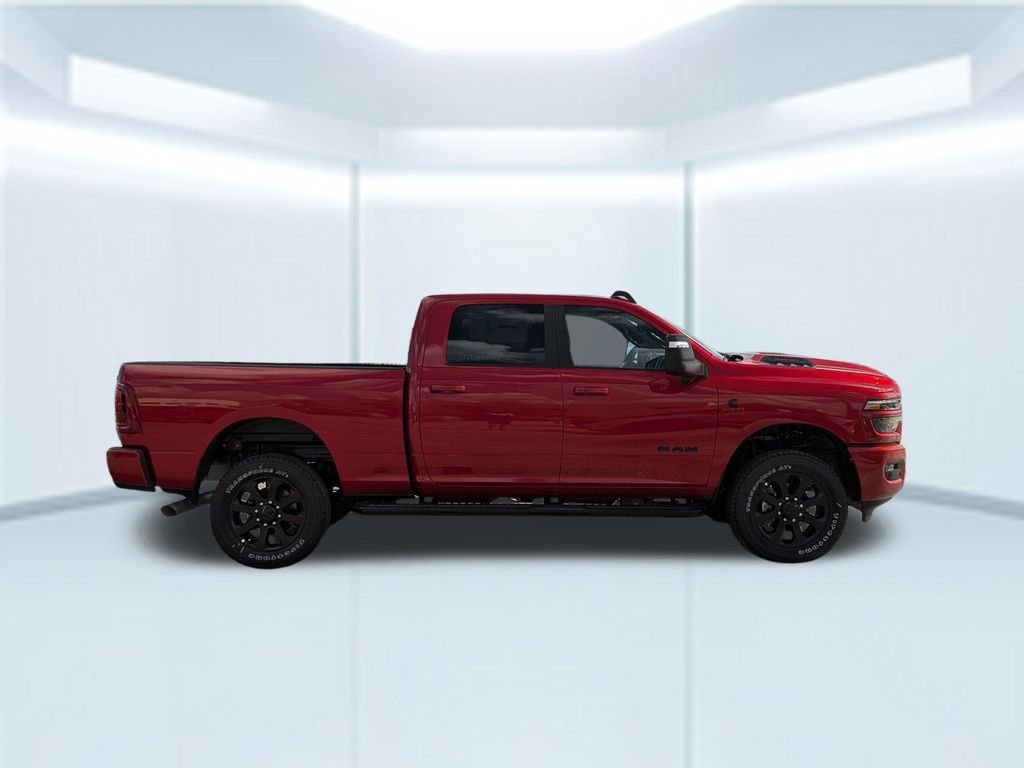 New 2026 Molten Red Pearl-Coat Exterior Paint RAM Laramie image 7