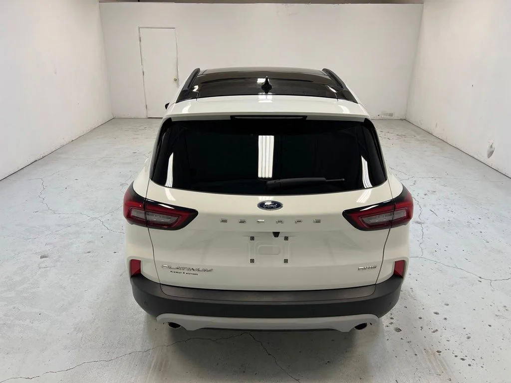 Used 2023 White Ford Platinum image 4