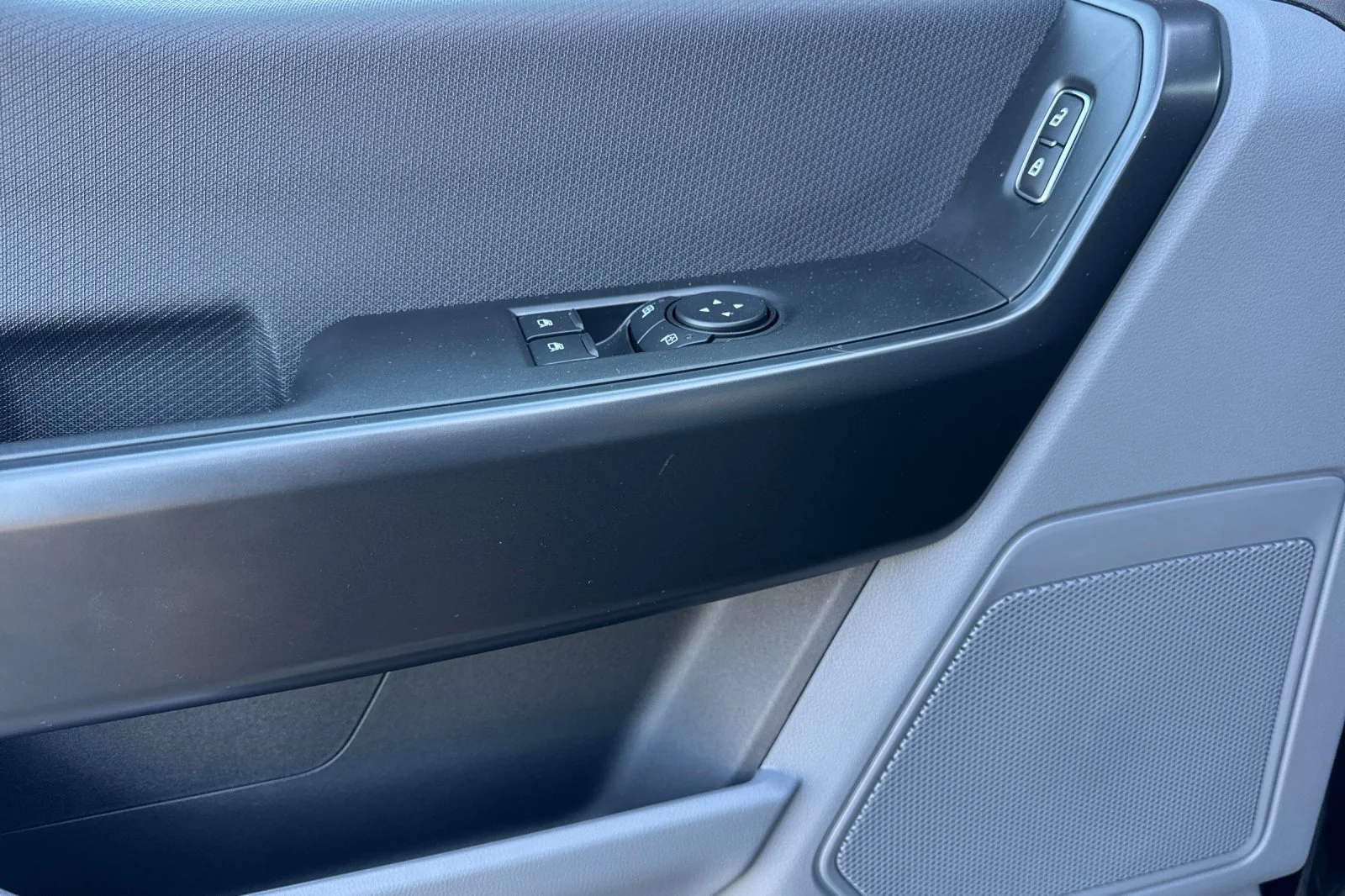 New 2026 Agate Black Metallic Ford XL image 14