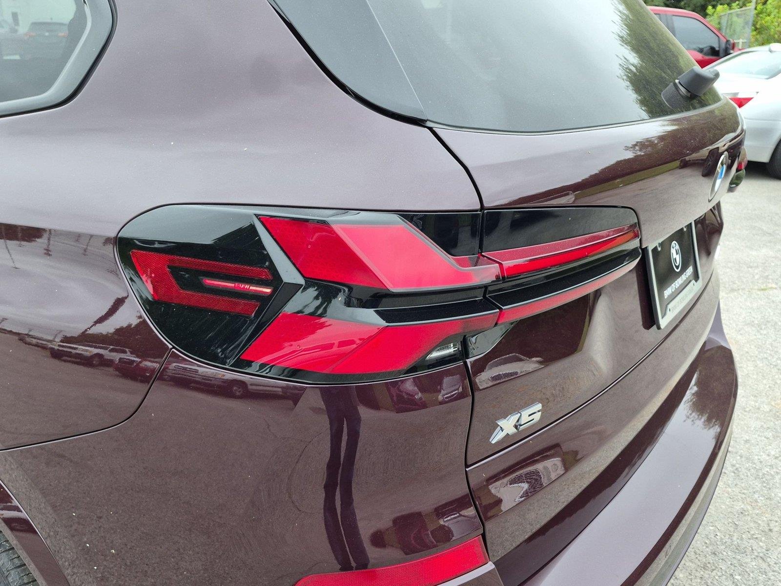 Used 2025 Ametrin Metallic BMW M60i image 11