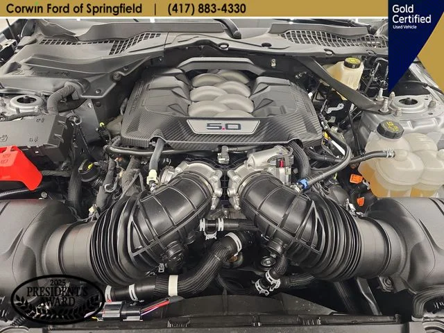 Certified Used 2024 Silver Metallic Ford GT Premium image 29