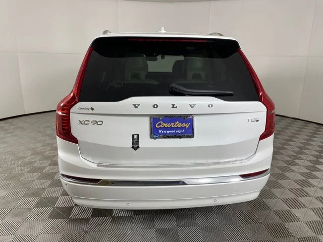 Certified Used 2025 White Volvo T8 AWD PLUS MANAGER SPECIAL image 10