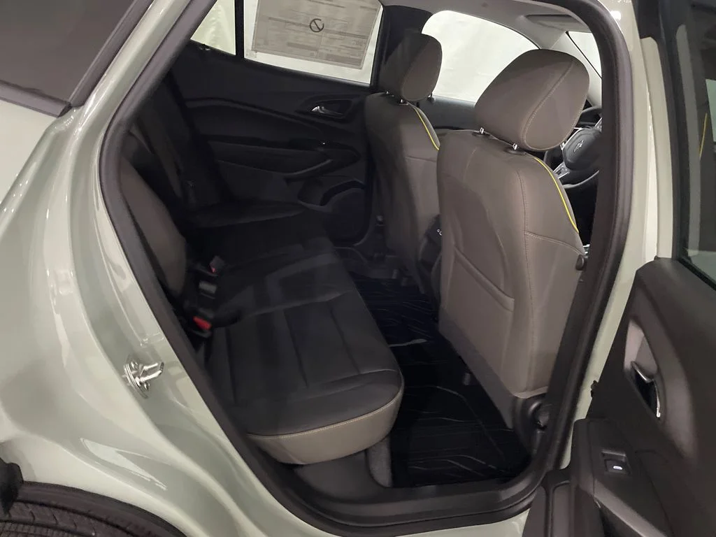 New 2026 Cacti Green Chevrolet ACTIV image 24