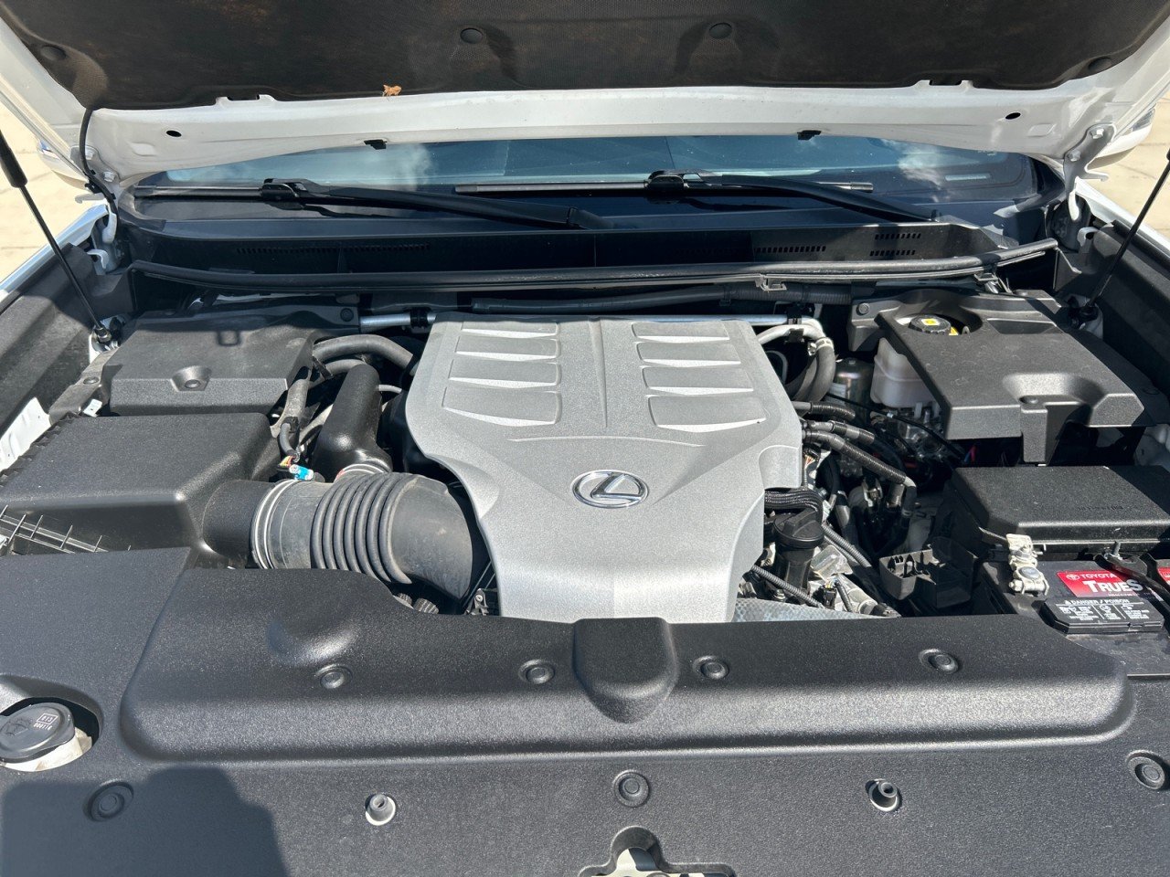 2023 Lexus GX LUXURY - Photo 8