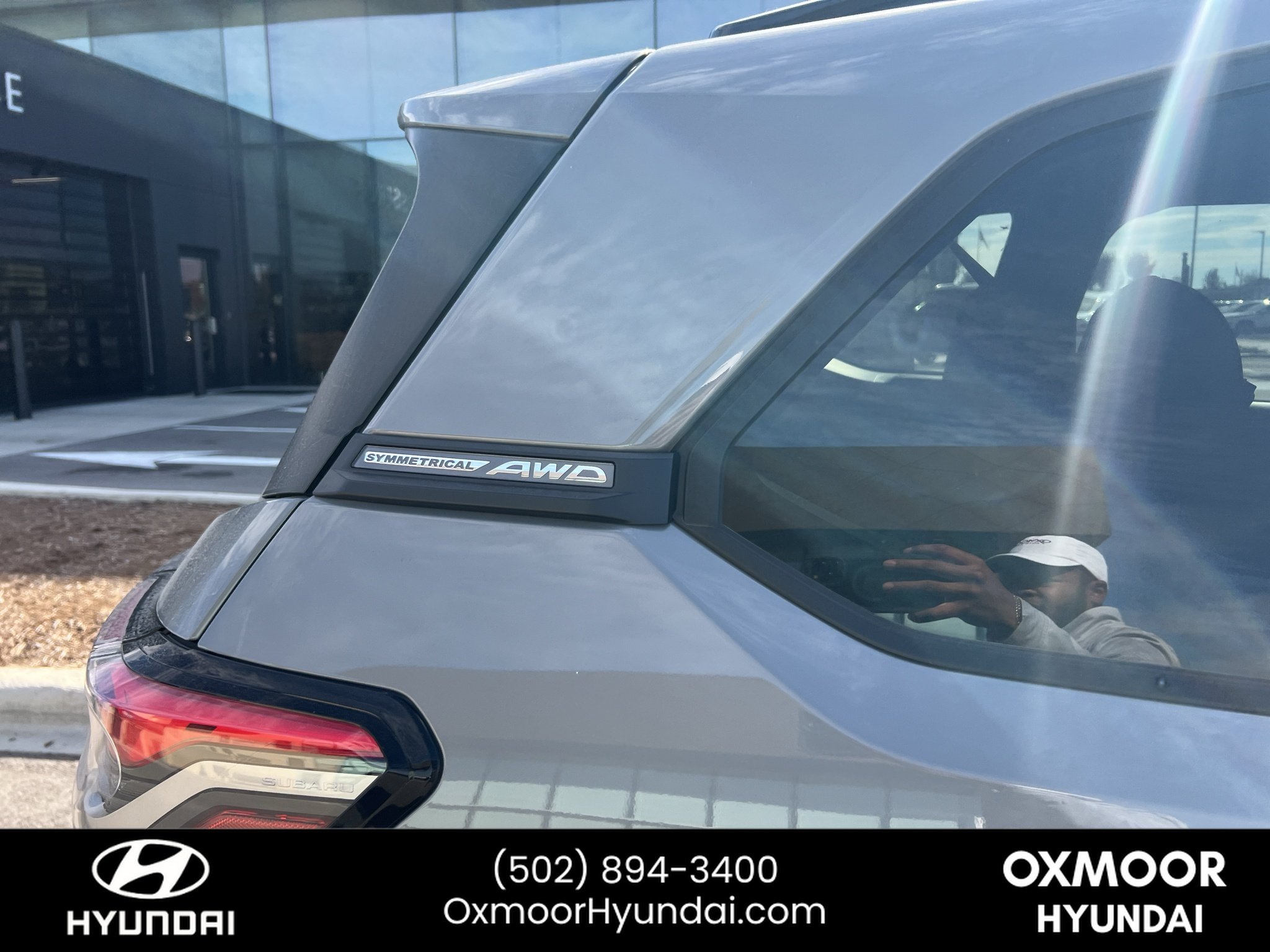 Used 2025 River Rock Pearl Subaru Touring image 12