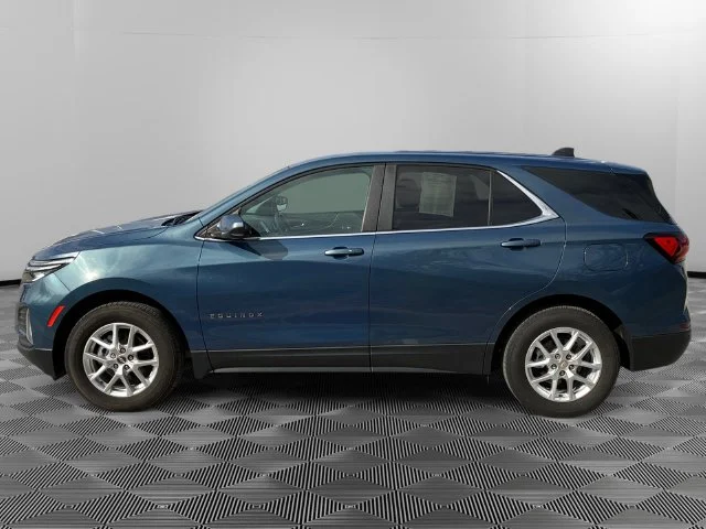 Used 2024 Blue Chevrolet LT image 2