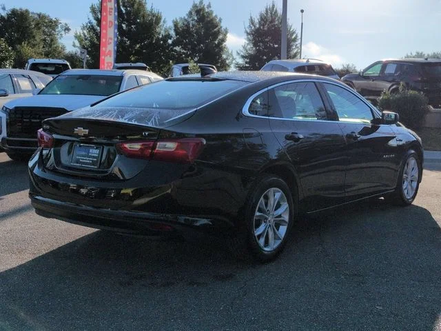 Used 2025 Black Chevrolet LT image 5