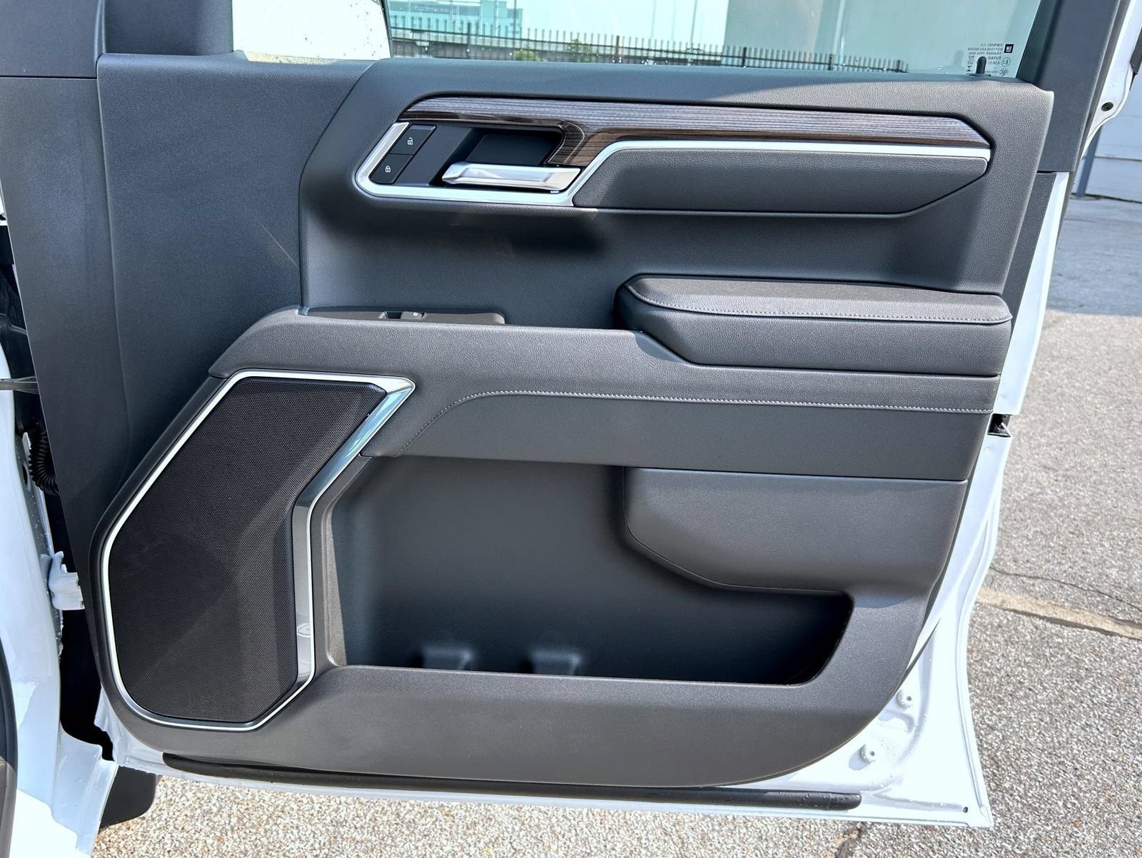 2026 Chevrolet Silverado 1500 LT - Photo 17
