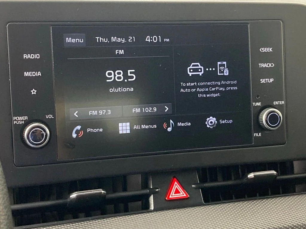 Used 2025 Black Kia LX image 4