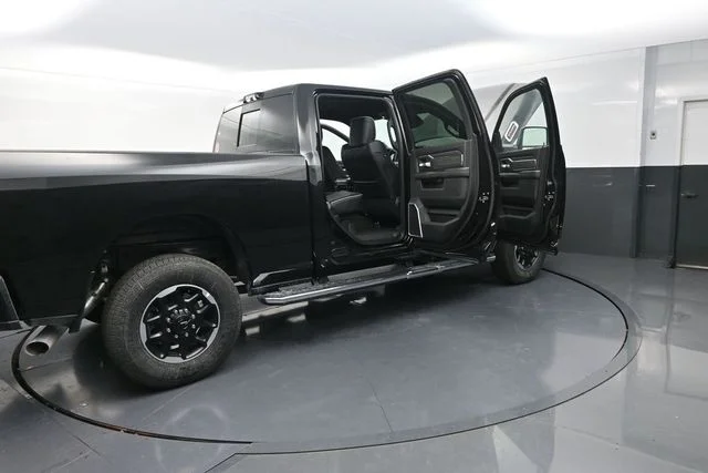 2026 RAM 2500 Laramie - Photo 36