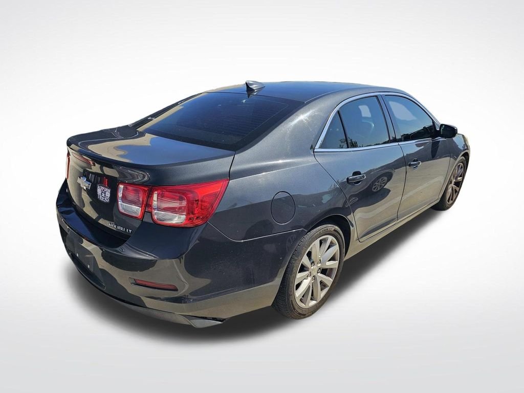 Used 2015 Gray Chevrolet LT image 18