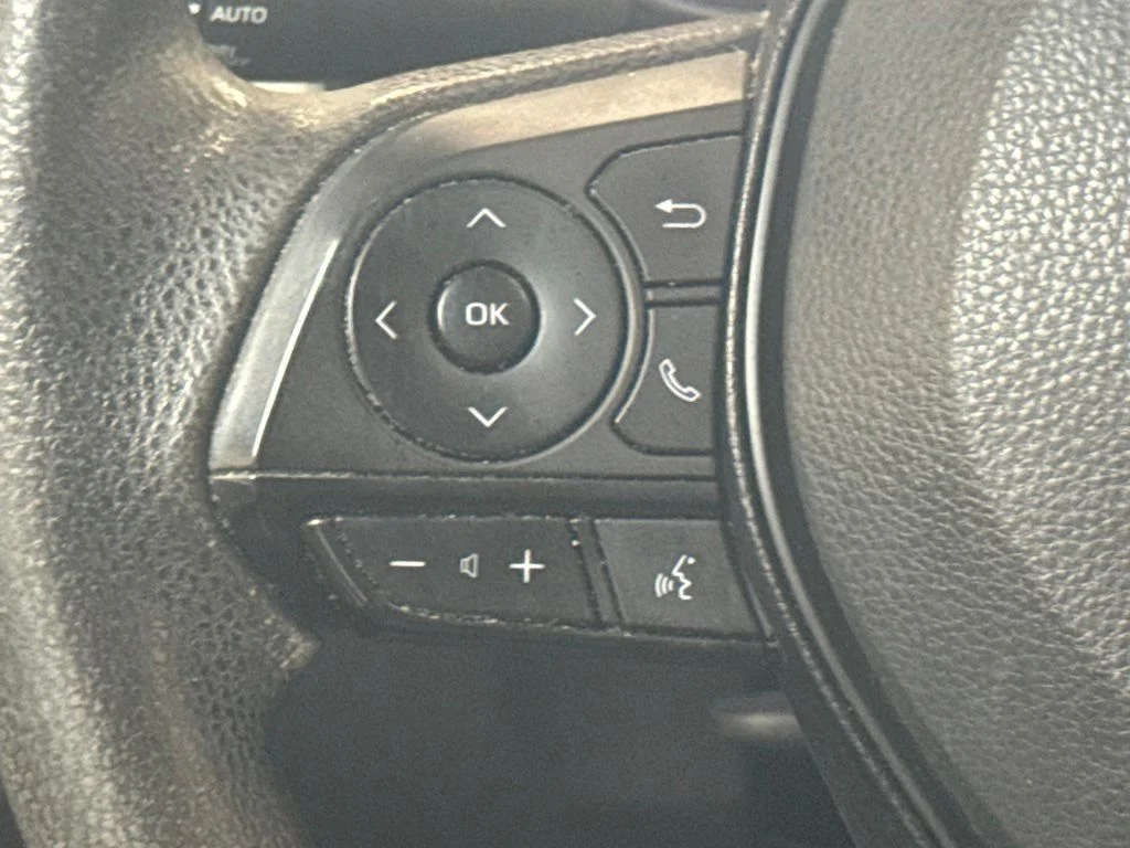 Used 2023 White Toyota XLE image 22