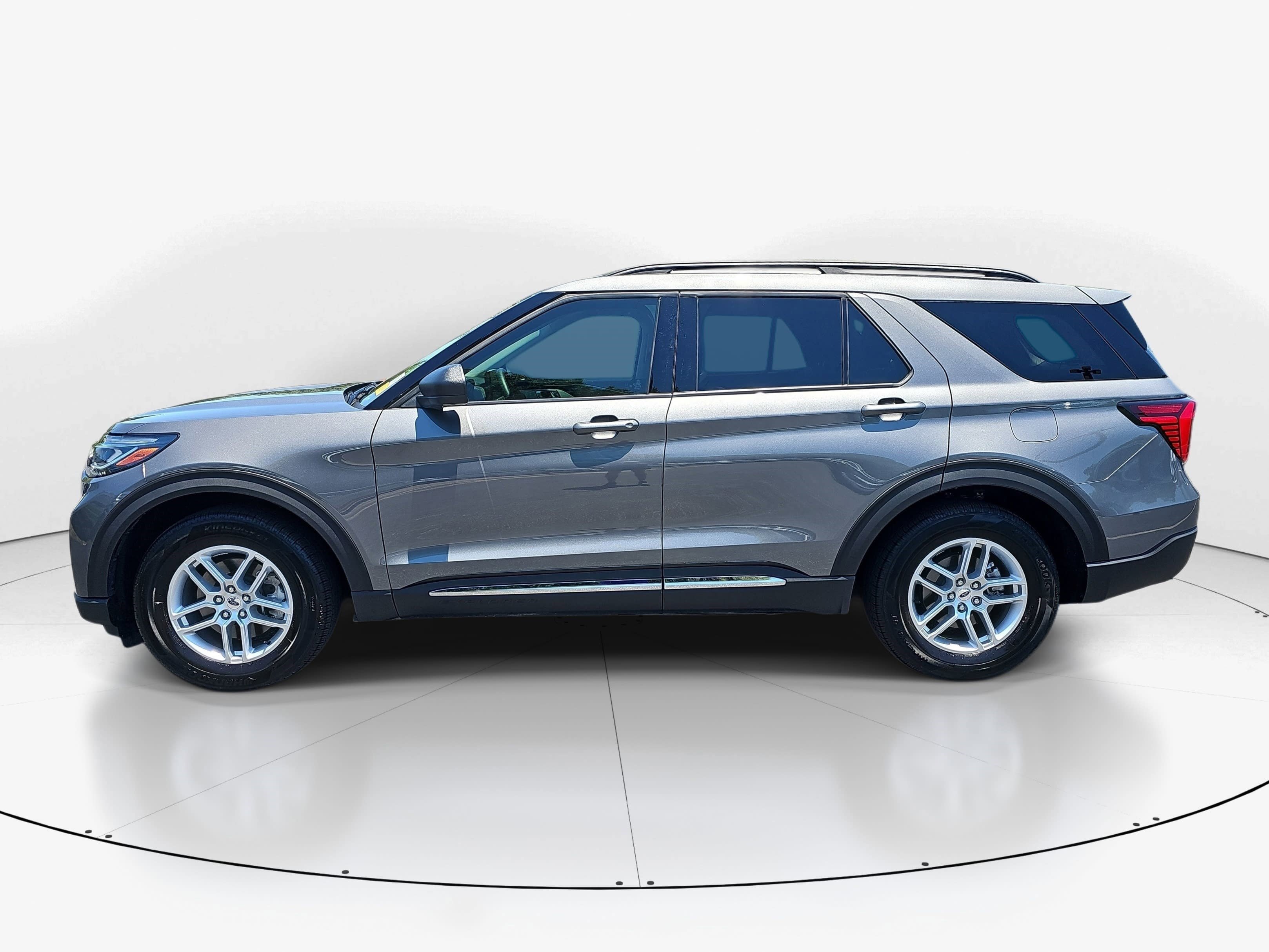 Certified Used 2025 Charcoal Ford Active image 5