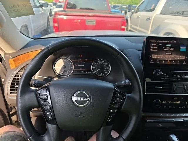 Used 2023 Silver Nissan SL image 4