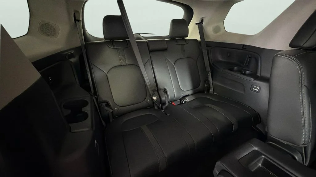 Used 2025 Gray Honda Touring image 33