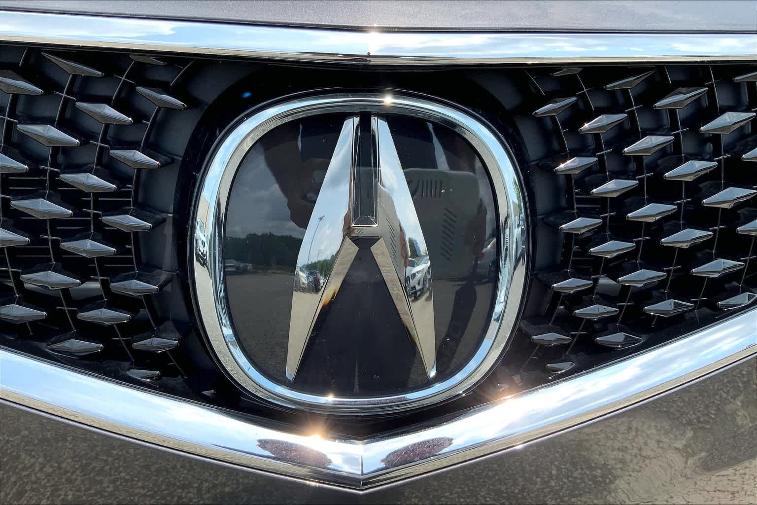 Used 2019 Modern Steel Metallic Acura w/Premium Pkg image 27