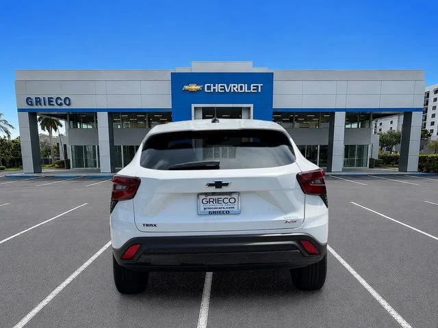 2026 Chevrolet Trax RS - Photo 5