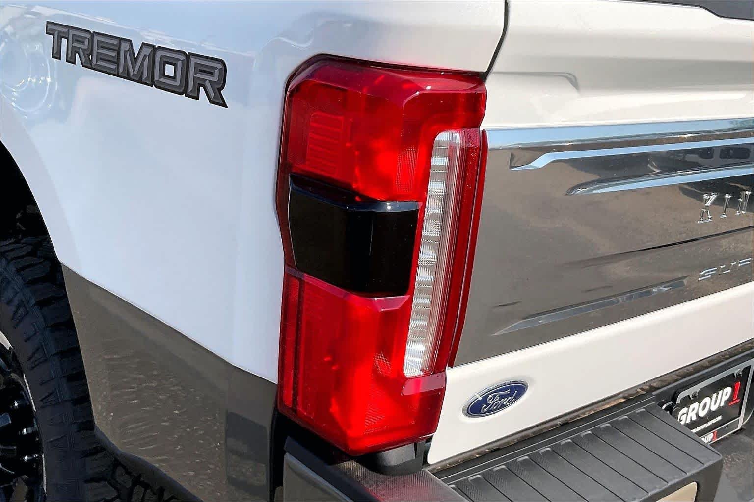 New 2026 Star White Metallic Tri-Coat Ford F-250® King Ranch® image 14