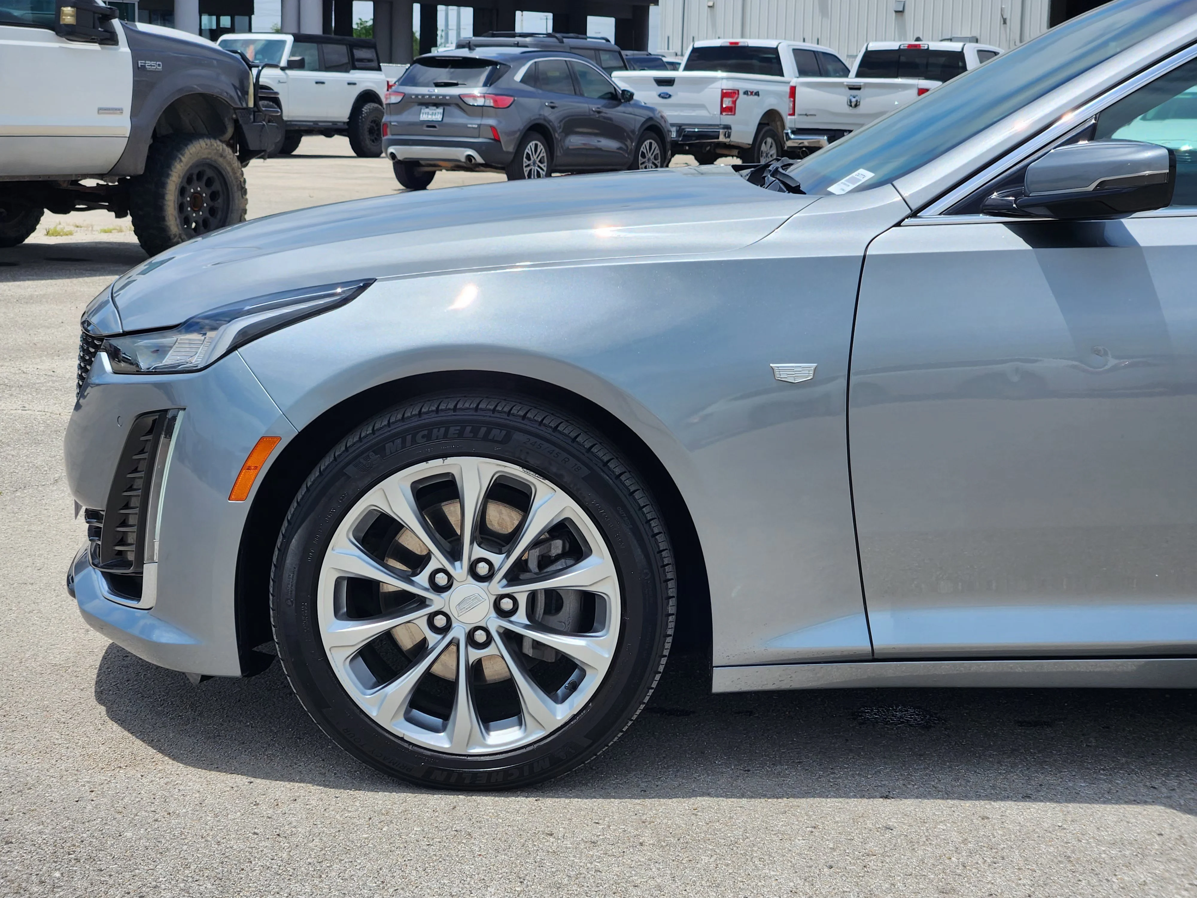 Used 2024 Argent Silver Metallic Cadillac Premium Luxury image 9