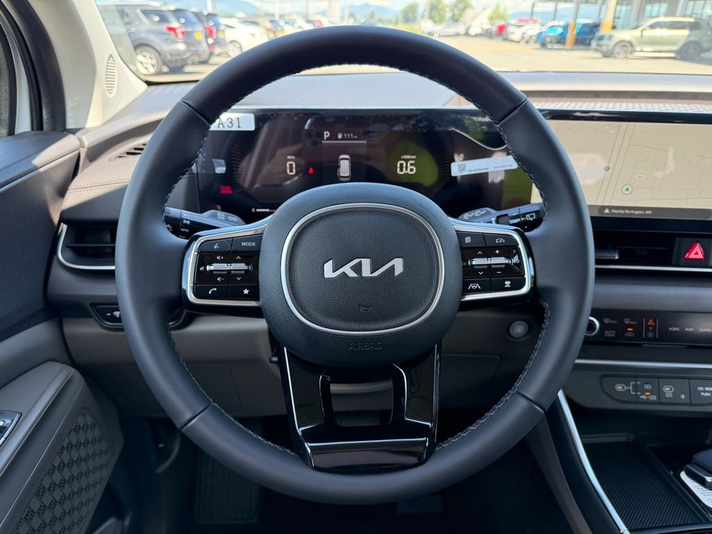New 2026 Snow White Pearl Kia EX image 22