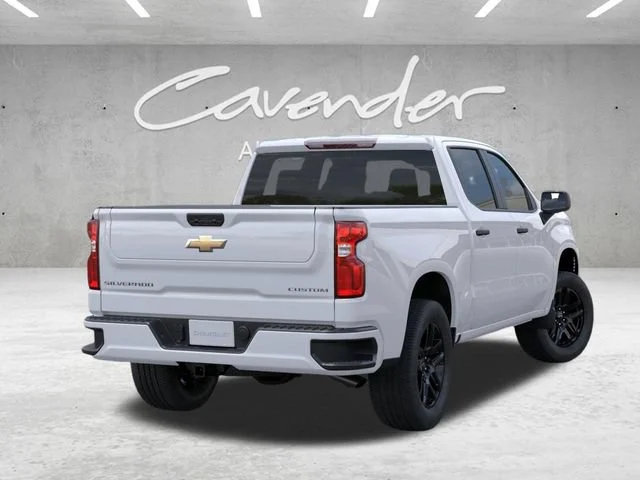 New 2026 Summit White Chevrolet Custom image 4