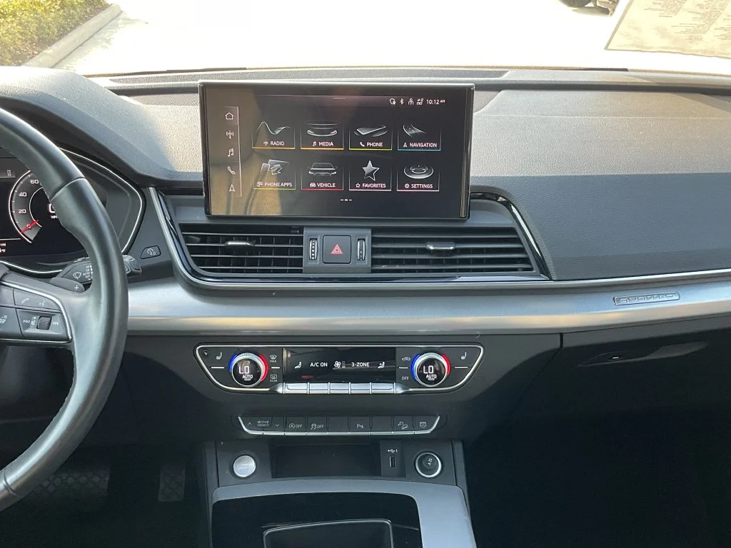 Used 2025 Black Audi 45 S line Premium image 26