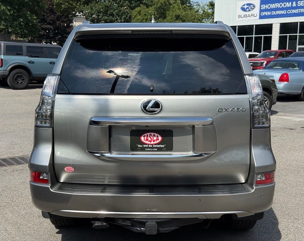 Used 2020 Silver Lexus 460 image 7