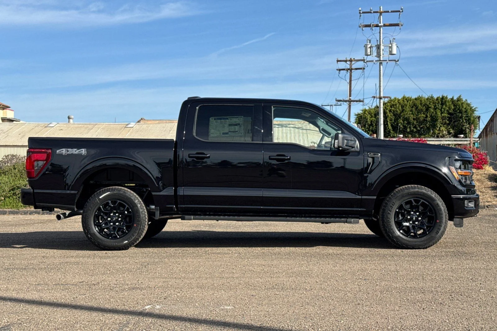 New 2026 Black Ford XLT image 2