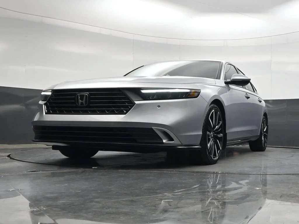 2025 Honda Accord Hybrid Touring - Photo 76