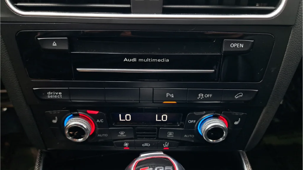 Used 2015 Gray Audi 3.0T Premium Plus image 21