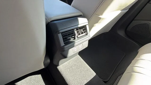 New 2026 Urban Gray Pearl Honda Touring Hybrid image 17