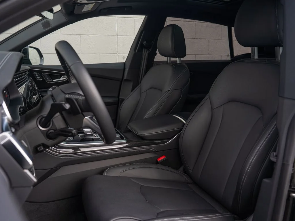 Used 2026 Black Audi 55 Prestige image 5