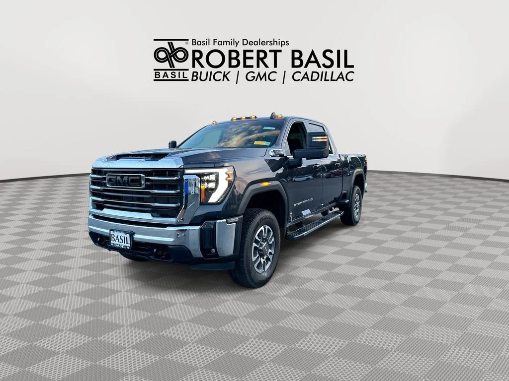 Used 2026 Silver GMC SLE image 4