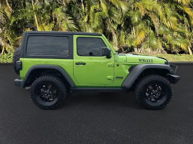 Used 2025 Green Jeep Willys image 4