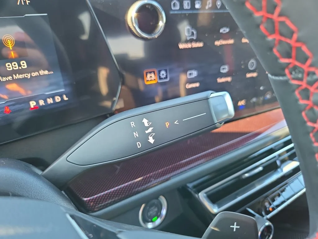 New 2027 Mosaic Black Metallic Chevrolet RS image 20
