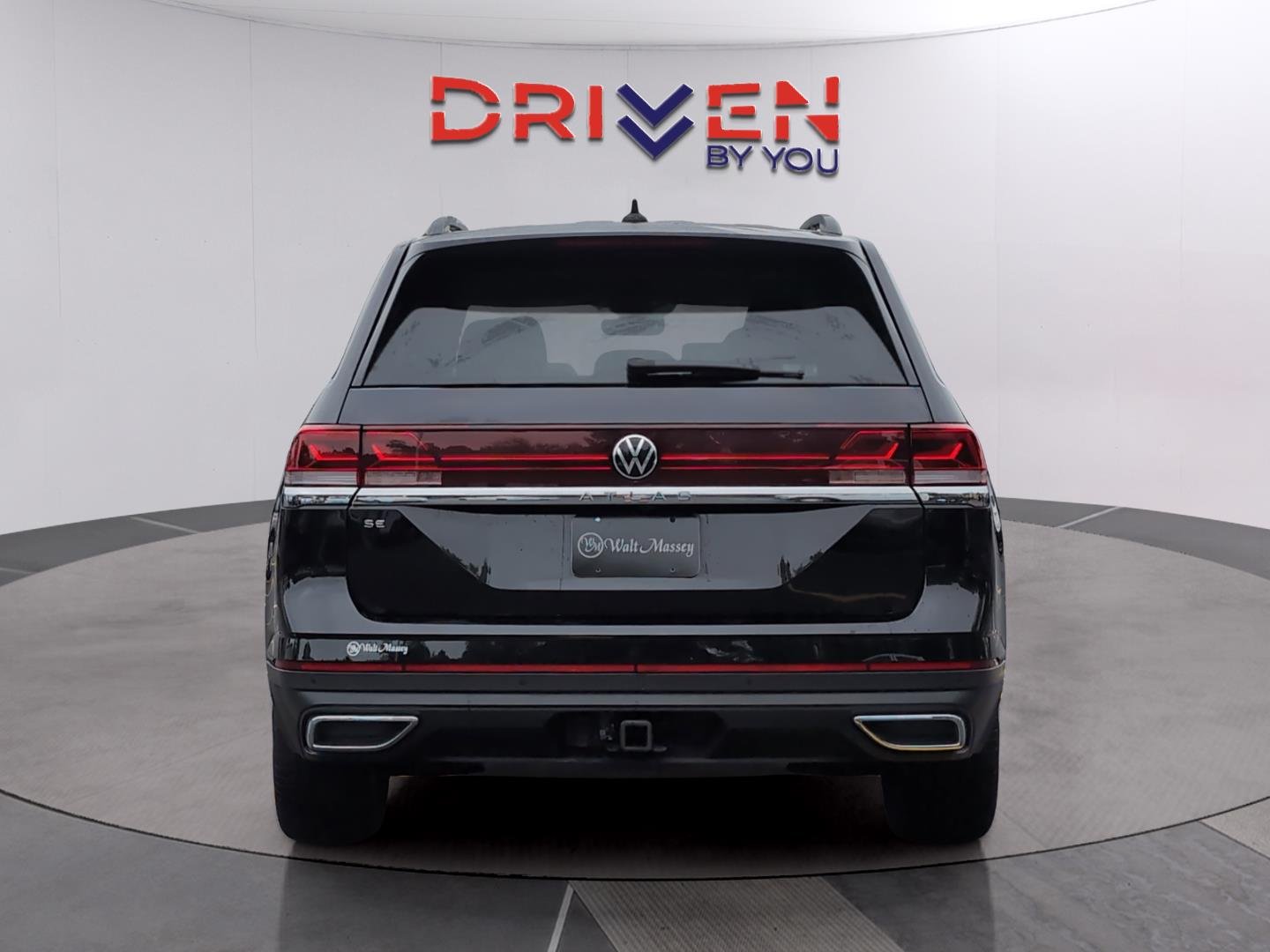 Used 2026 Silver Mist Metallic Volkswagen 2.0T SE w/Technology image 4
