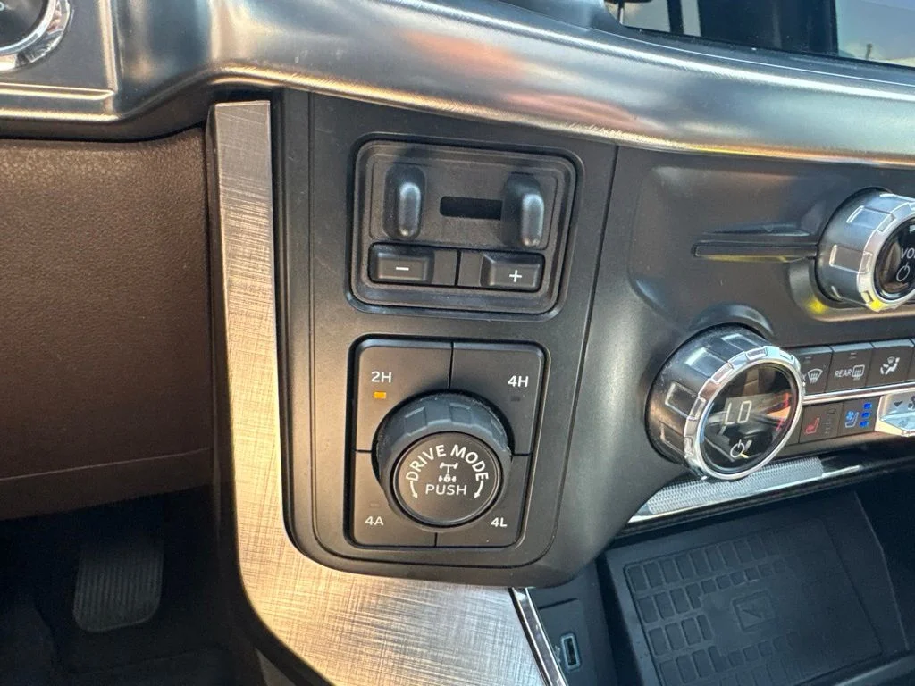 Used 2021 Black Ford King Ranch image 23