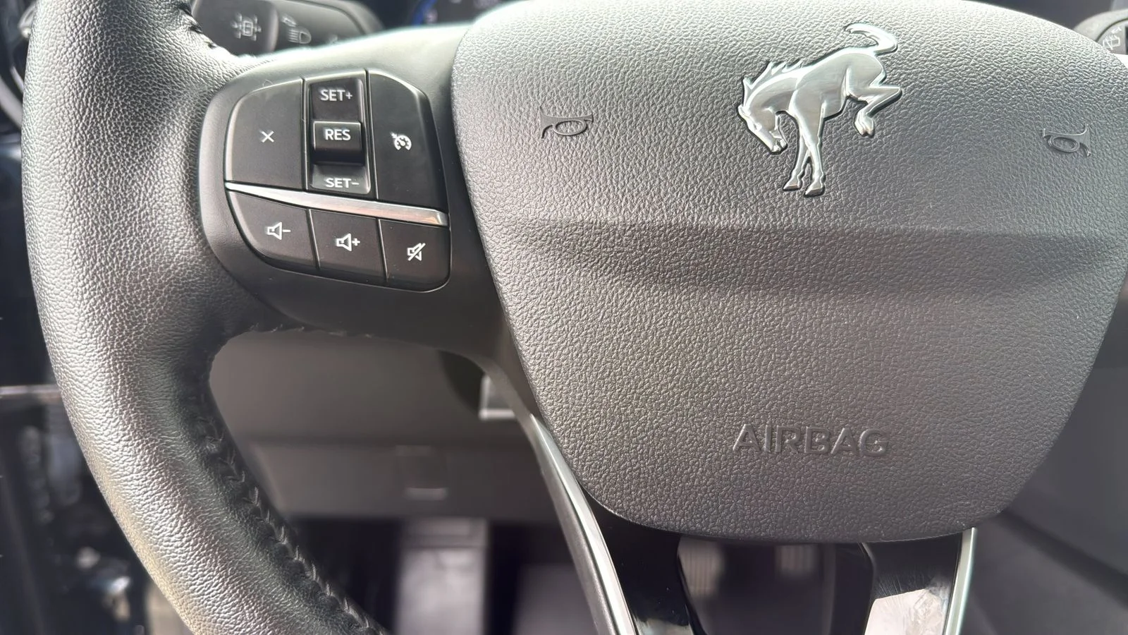 Used 2023 Blue Ford Outer Banks image 16