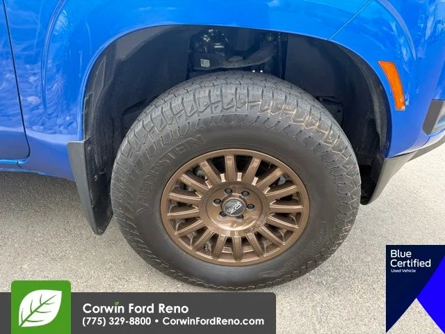 Used 2025 Bluestone Pearl Nissan SV image 18