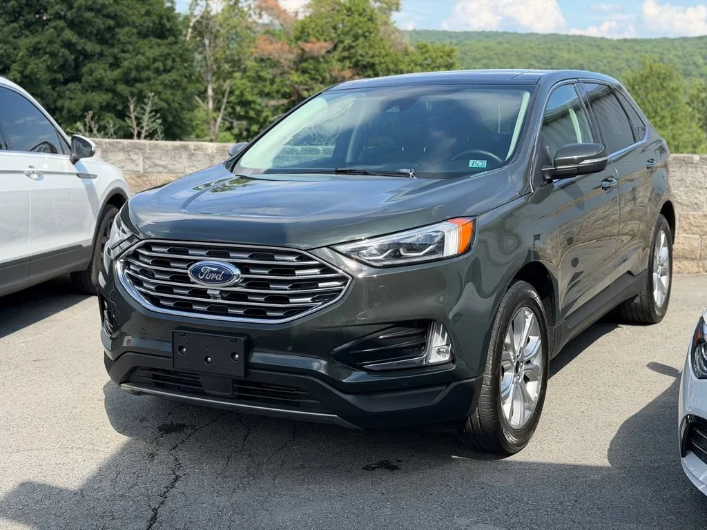 2023 Ford Edge