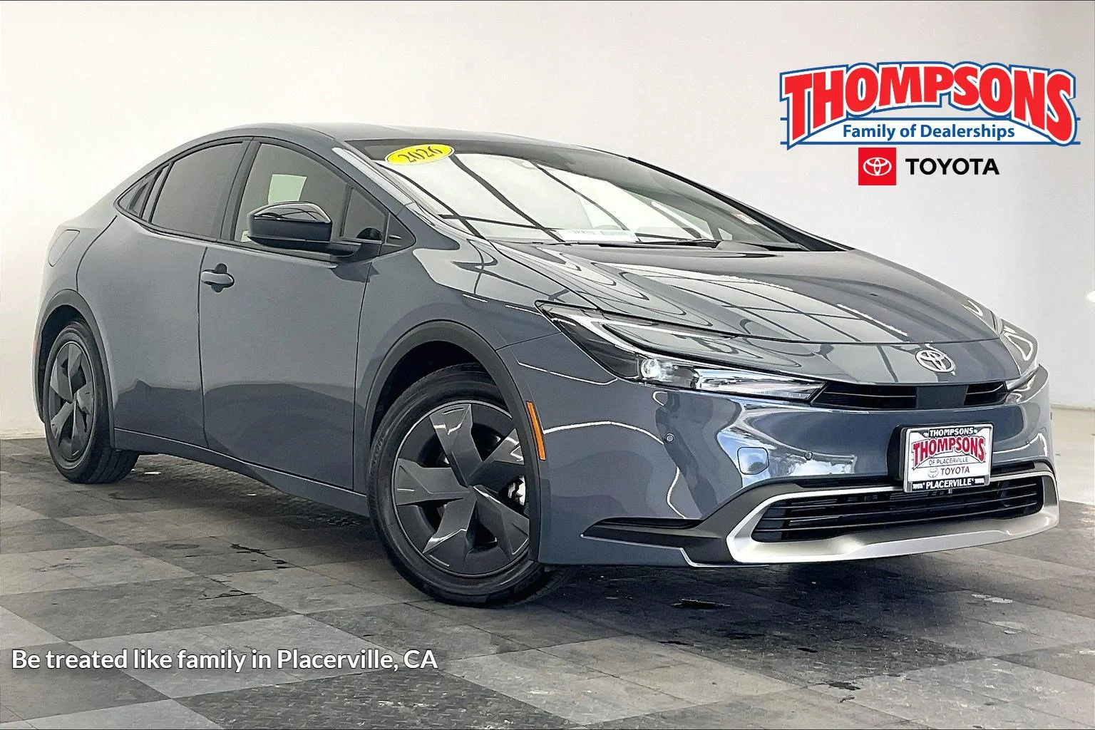 2026 Toyota Prius SE's photo