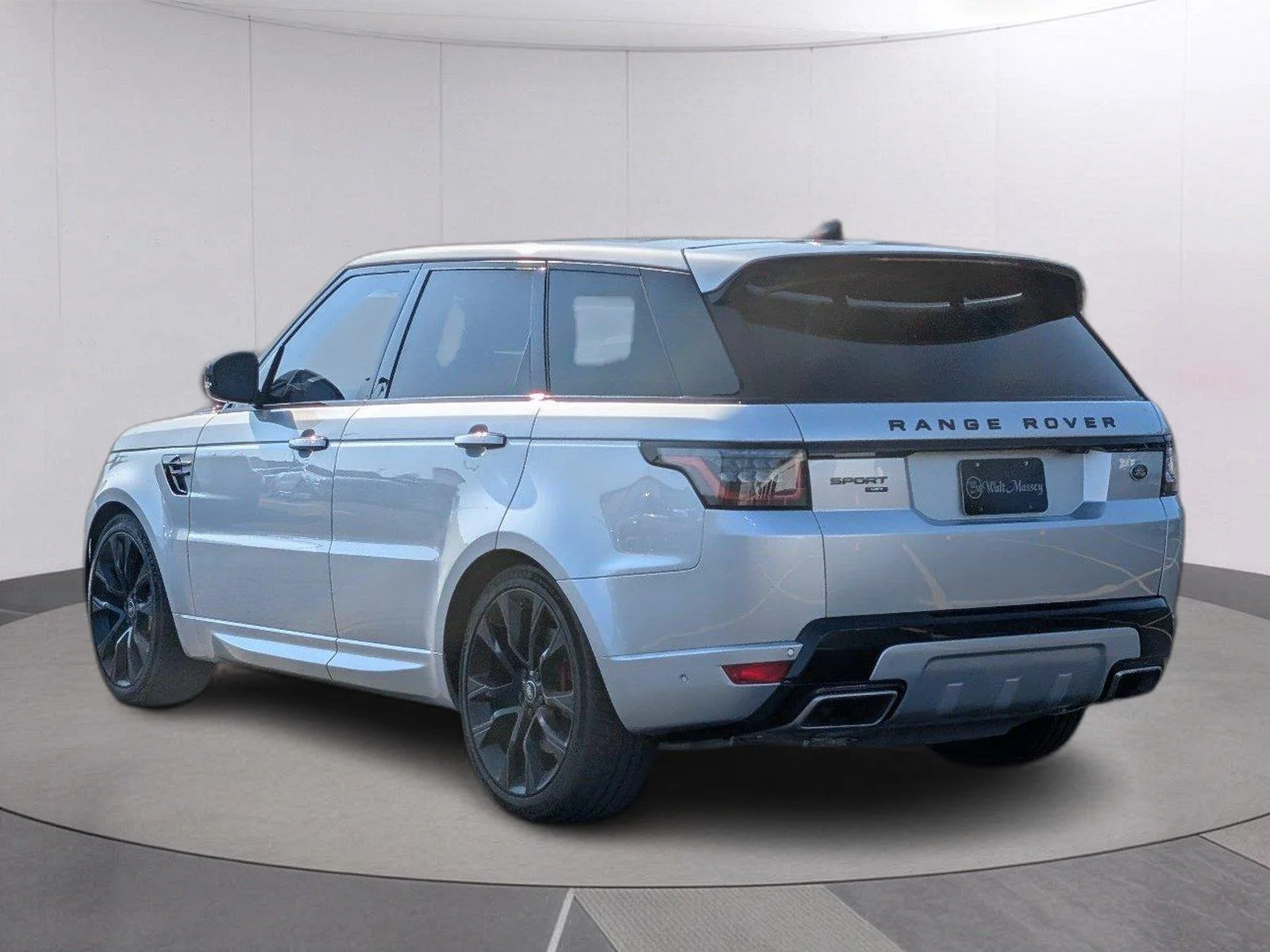 Used 2022 Hakuba Silver Metallic Land Rover HST image 3