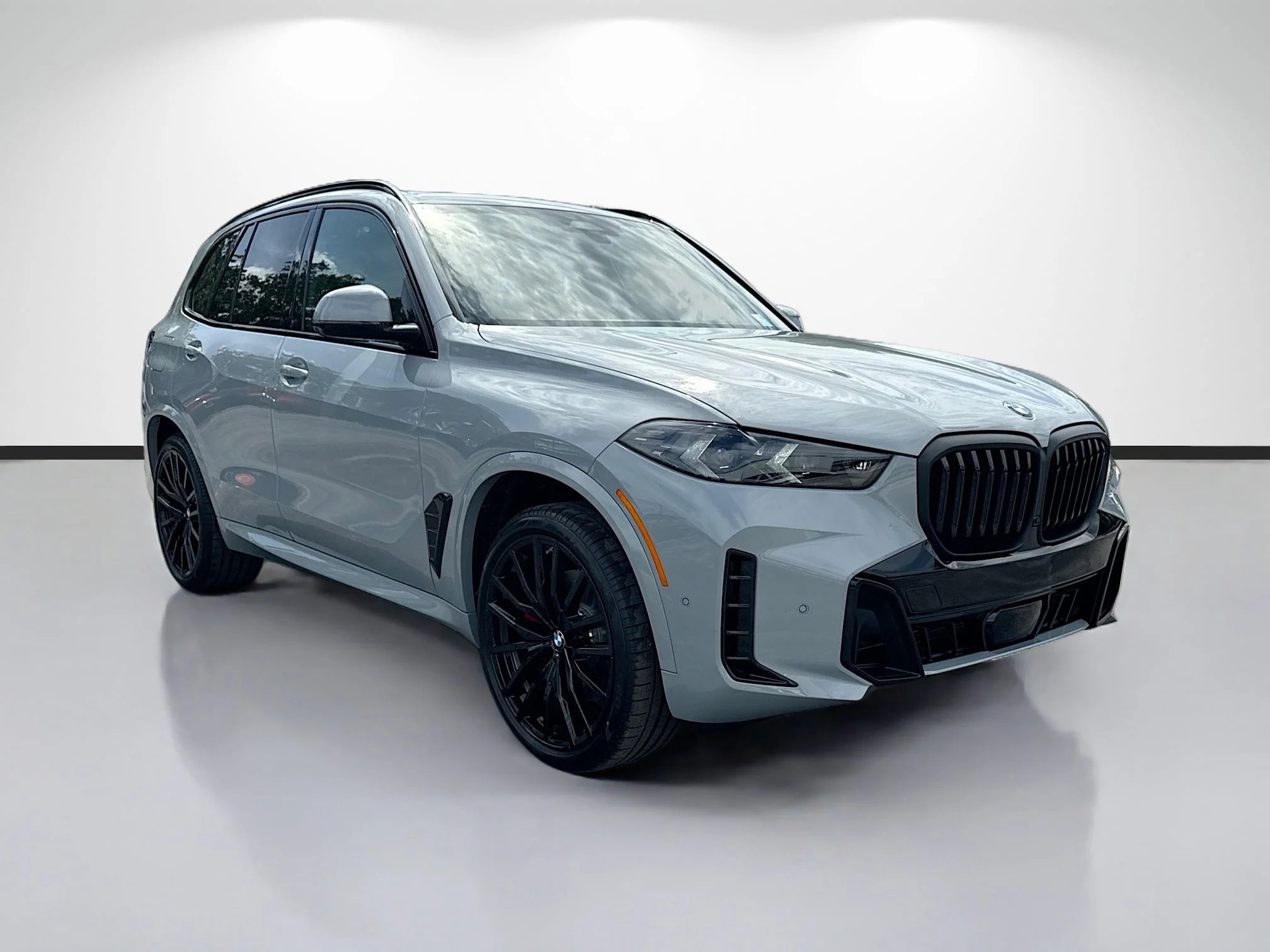 New 2026 Brooklyn Grey Metallic BMW sDrive40i image 1