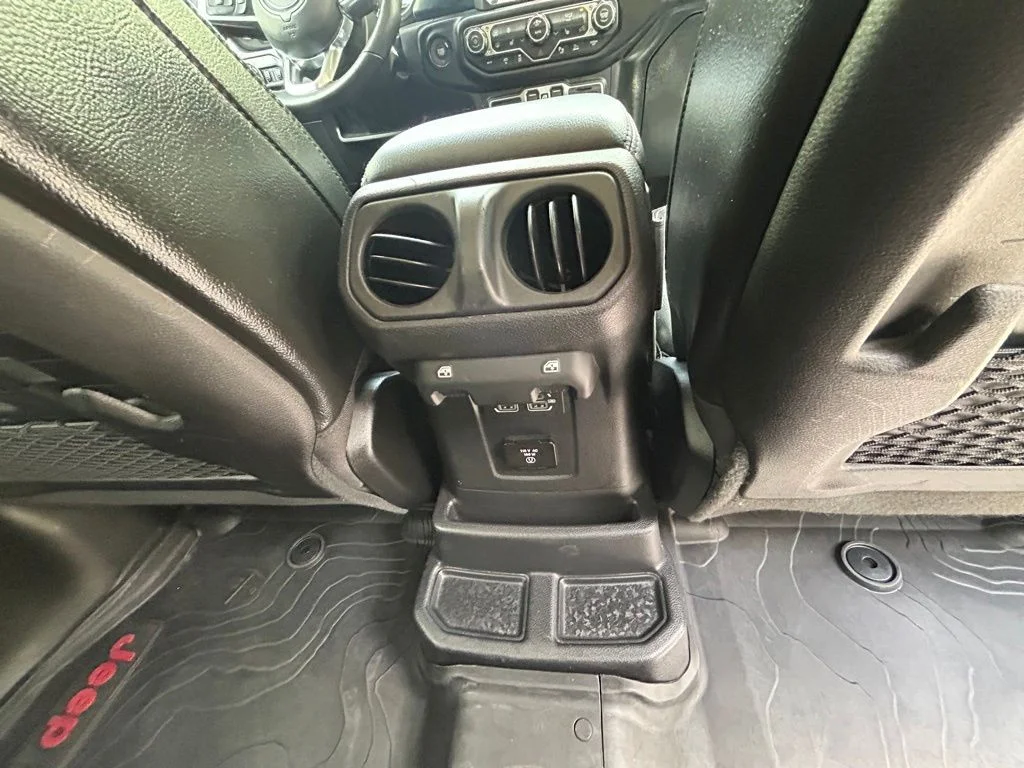 Used 2022 Red Jeep Unlimited Rubicon 392 image 45