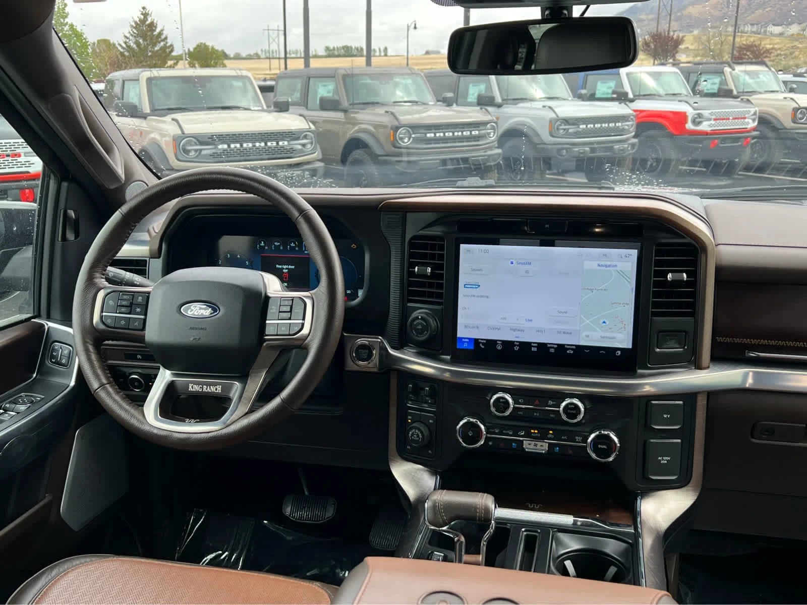 Certified Used 2025 Agate Black Ford King Ranch image 25