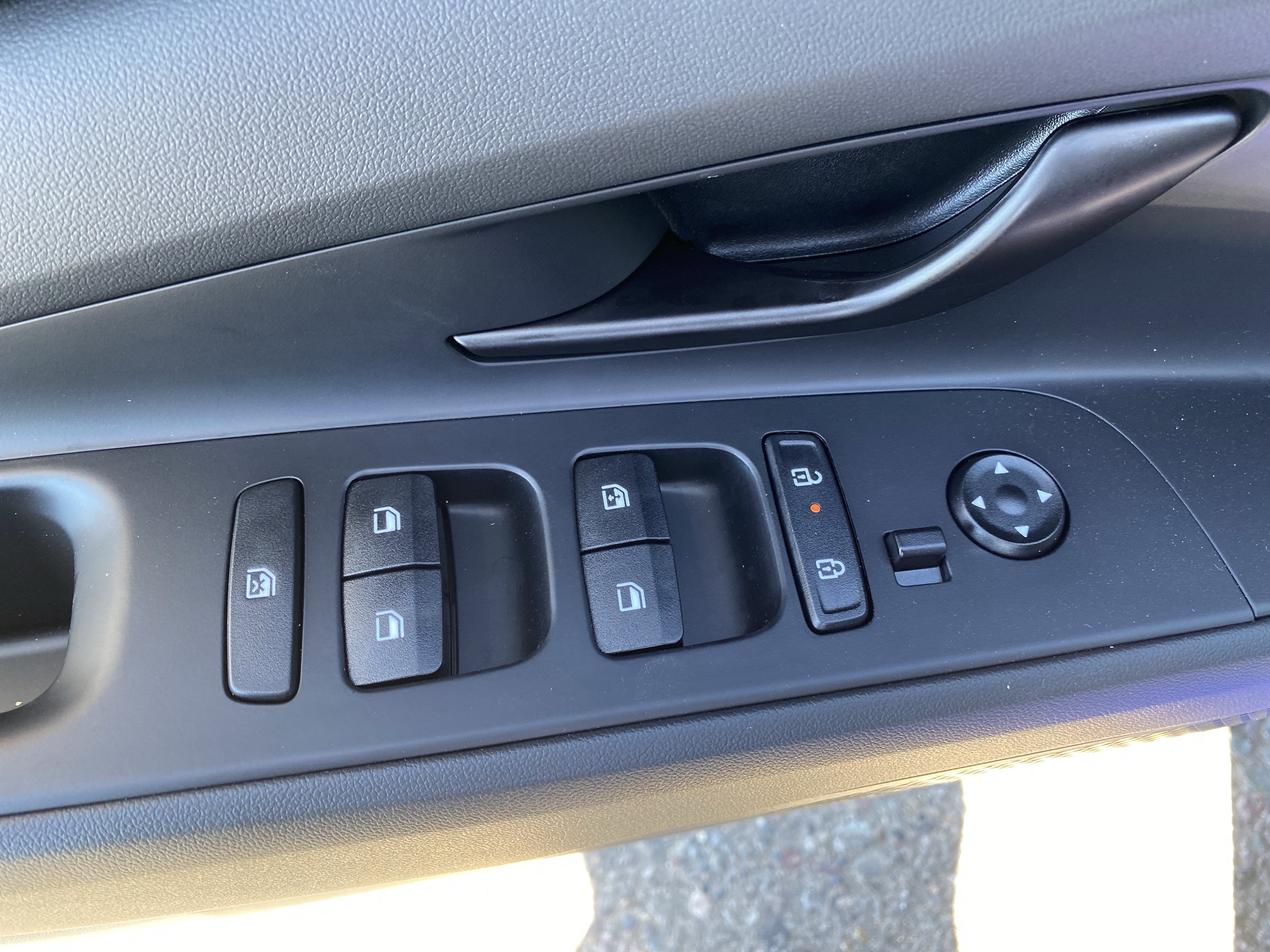 2025 Hyundai Elantra N Line - Photo 19