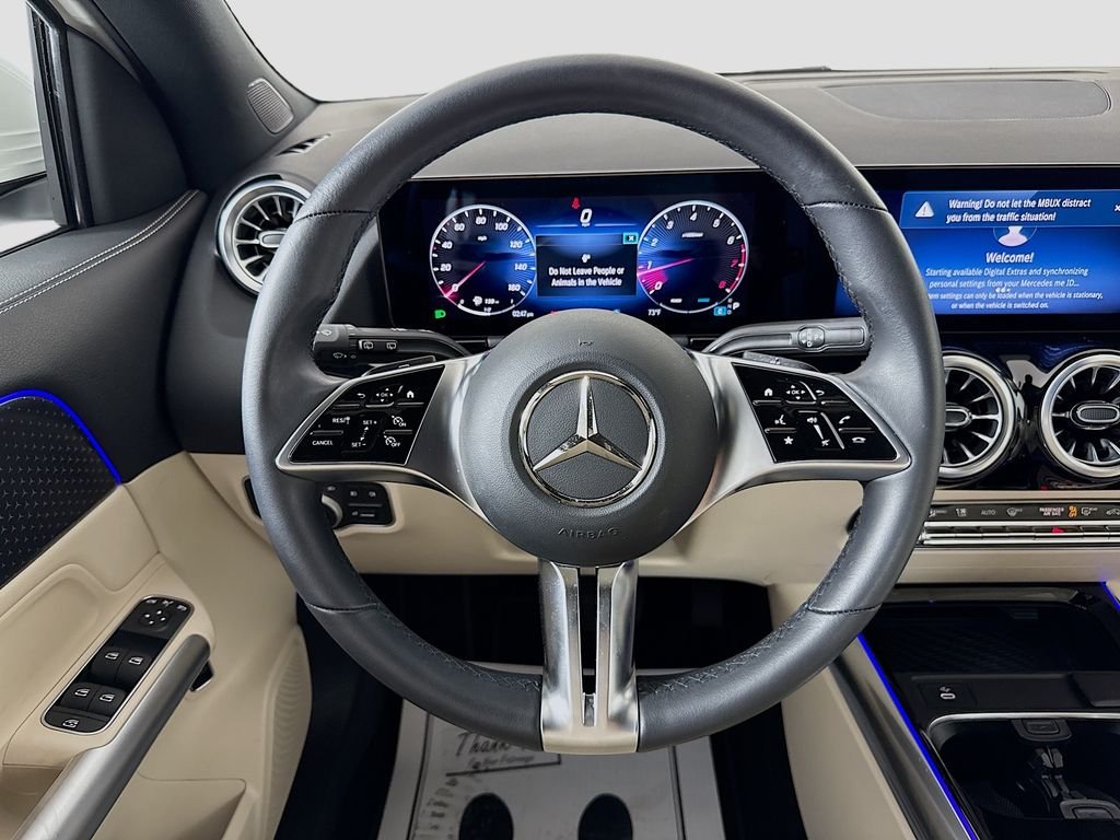Used 2025 White Mercedes-Benz GLA 250 image 11